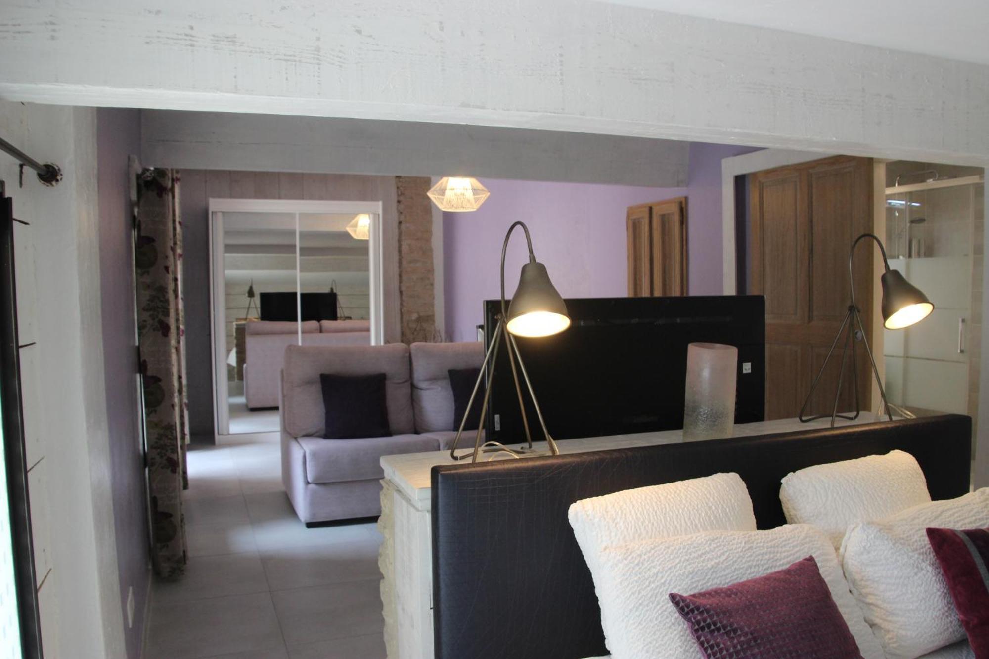 Le Hameau Fleur De Pierres , Chambre , Gite Et Table D'Hotes Murs  Buitenkant foto