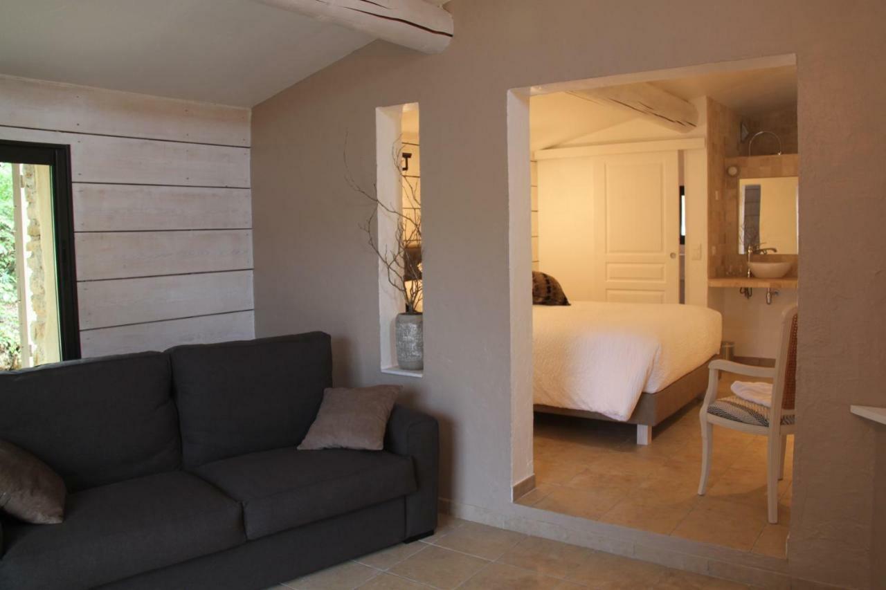 Le Hameau Fleur De Pierres , Chambre , Gite Et Table D'Hotes Murs  Buitenkant foto